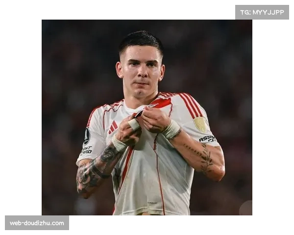 恩里克称赞巴黎进攻多样性 强调卫冕冠军心理准备至关重要