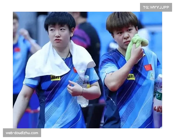 世界乒联香港总决赛抽签结果公布，国乒混双两组合同区陷内战