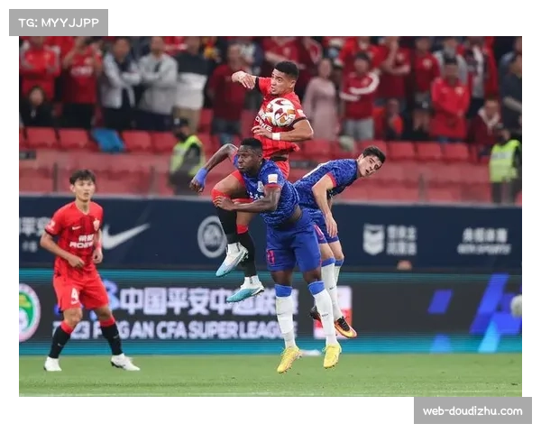 上海海港新赛季备战启动，三连冠后如何维持动力成焦点