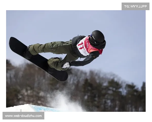 澳大利亚单板选手博尔顿训练中摔断脖子，退出冬奥会